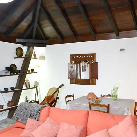 Apartment Calle Real - 2 Genoves