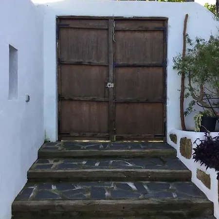 Calle Real - 2 Apartment Genoves